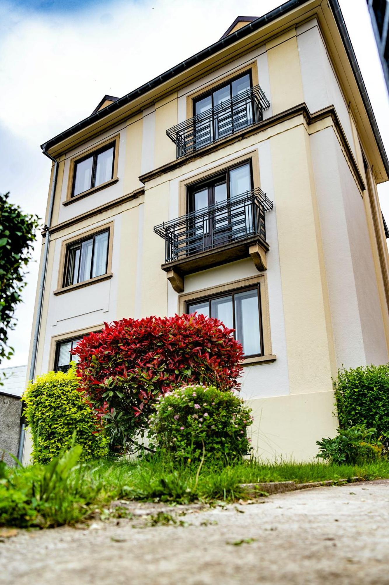Bel Ami 01 - Turquoise & Or - Moderne Chic - Centre Ville - Acces Jardin - Clim - Wifi - Parking - Localisation Ideale Schiltigheim Esterno foto